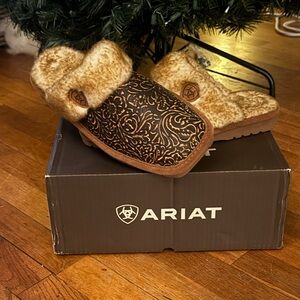 Ariat Fuzzy Brown and Cream Slippers